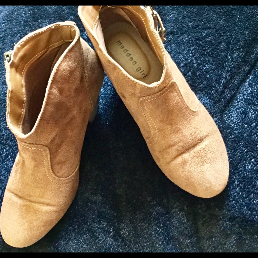 Madden Girl Tan Suede Ankle Booties size 8 1/2